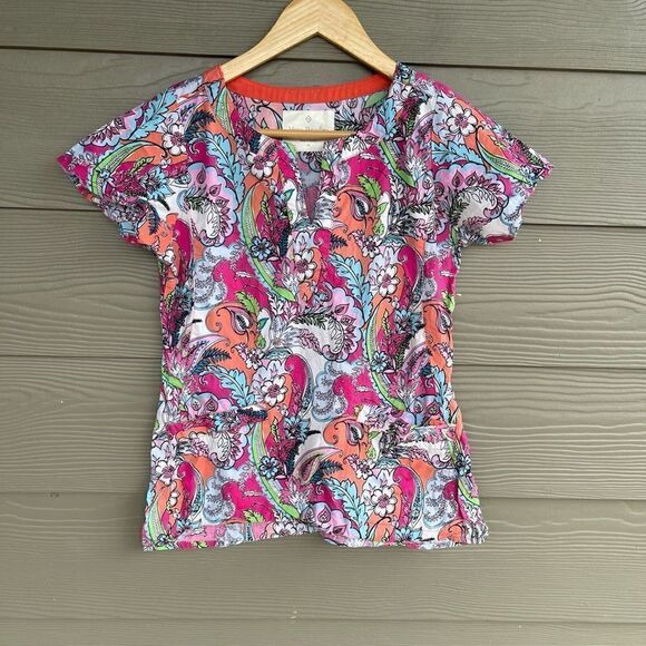 Vera Bradley medical scrub top - Picture 1 of 5